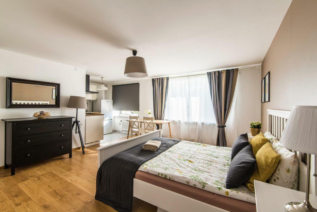 Sunshine Apartment Liepāja Kültér fotó